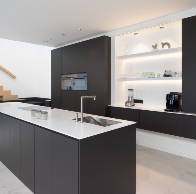 tv meubel kookeiland ergonomische keuken interieurmaatwerk voordelen kookeiland